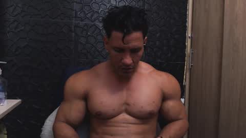 Viktor Herrera online show from November 20, 2:43 am