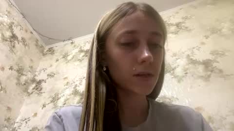 Sweett online show from August 3, 11:44 pm