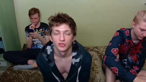 Dimoooooon online show from March 8, 8:25 pm