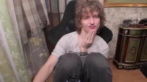 Dimoooooon online show from March 2, 9:32 pm