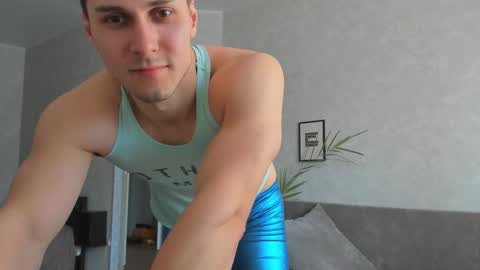 Vincent.  uncut 18cm online show from March 10, 1:37 pm