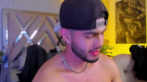 Vincent online show from February 18, 8:03 am