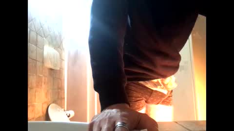 Zenith online show from January 7, 12:03 am