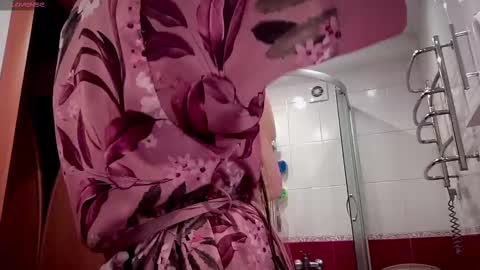 Funny  girl online show from February 17, 6:53 am