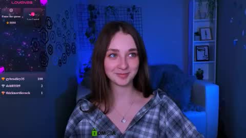 Vi online show from March 15, 3:59 pm