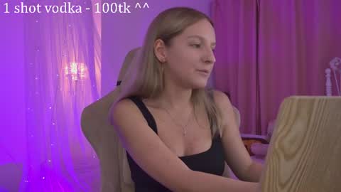 violamore online show from July 10, 7:07 pm
