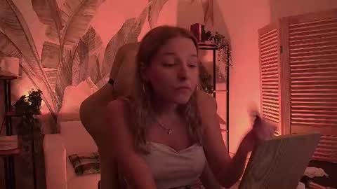 violamore online show from July 24, 6:54 am