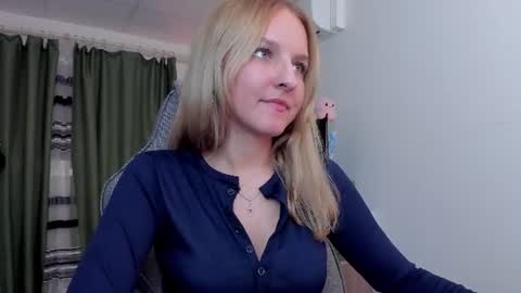 violamore online show from July 21, 10:39 am