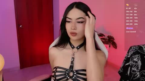 Violeta  online show from November 13, 6:32 pm