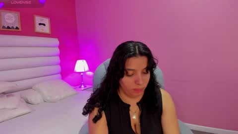 violet_sinclair online show from June 7, 11:48 am