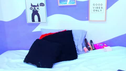 violeta_1404 online show from December 16, 1:06 pm