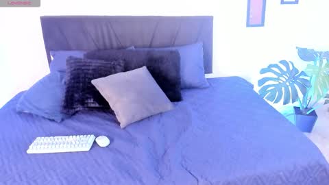 violeta_delavega online show from February 24, 7:11 am