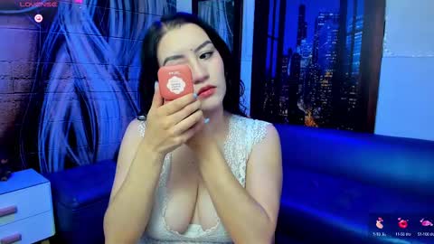 Snapshot of violeta_diazz chatting on February 18, 9:09 pm     online show from February 18, 9:09 pm