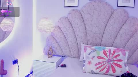 violeta_medina online show from March 18, 2:39 am