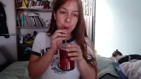 Violeta Peter online show from July 13, 10:02 pm