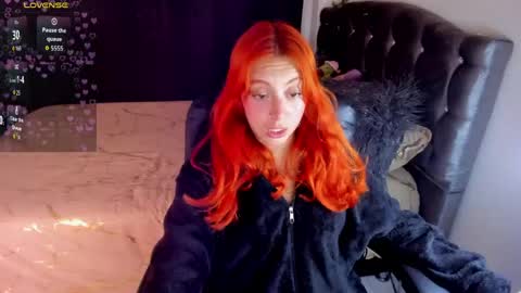 Violeta  Help me reach 150 thumbs up    online show from April 22, 2:52 am