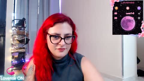 Snapshot of violetabitch chatting on January 26, 5:55 pm Violetta Morningstar online show from January 26, 5:55 pm