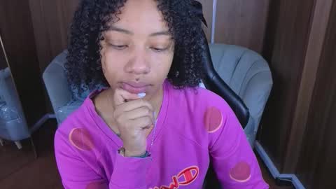 violeth_b online show from February 16, 12:25 pm