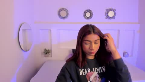 V I O L E T online show from December 2, 12:57 pm