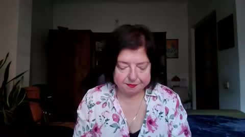 violetpulse online show from November 15, 12:07 pm