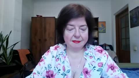 violetpulse online show from February 20, 9:00 am