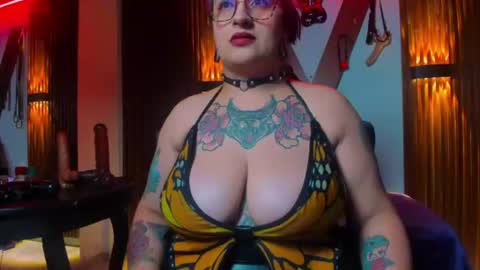 violett_8 online show from July 24, 4:09 am