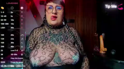 violett_8 online show from August 1, 12:12 am