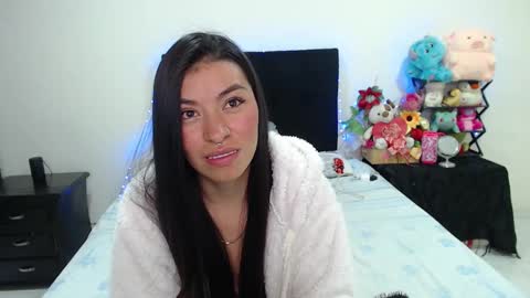 violeta  online show from February 3, 10:21 pm