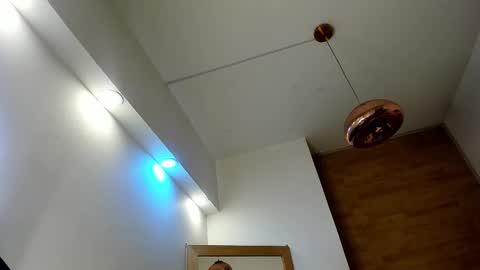 Snapshot of violetta_90_ chatting on October 19, 11:26 am Violeta online show from October 19, 11:26 am