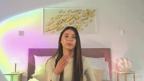 violetta_finch online show from September 25, 1:40 pm