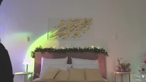 violetta_finch online show from January 11, 10:54 am