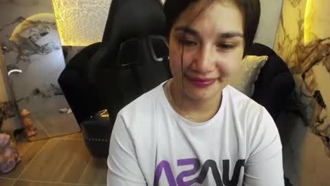 Violetta  online show from June 23, 3:47 am