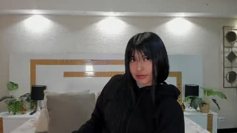 Violettaa online show from July 15, 3:23 am