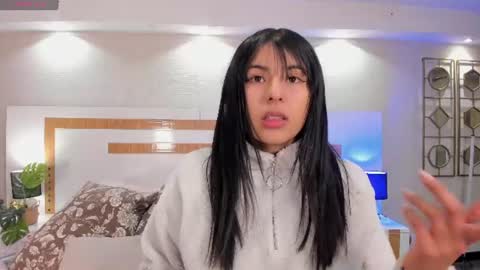 Violettaa online show from June 17, 3:44 am