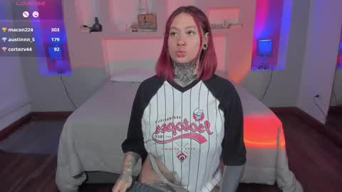 Snapshot of violettabaker1 chatting on September 23, 7:09 pm ViolettaBaker online show from September 23, 7:09 pm