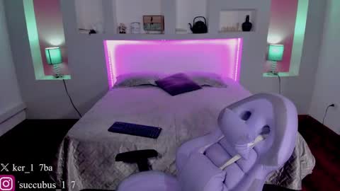 Snapshot of violettabaker1 chatting on March 5, 1:52 am ViolettaBaker online show from March 5, 1:52 am