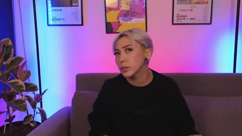 Violet online show from April 10, 12:49 am