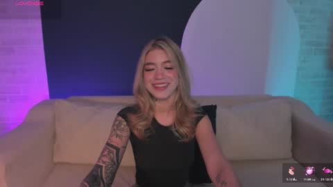 Violett  online show from July 17, 10:39 am