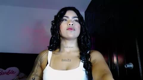  Violet  online show from December 2, 1:04 am