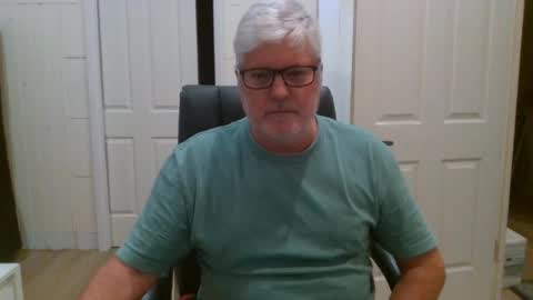 viper654321 online show from June 23, 7:38 am