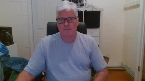 viper654321 online show from March 8, 8:44 am