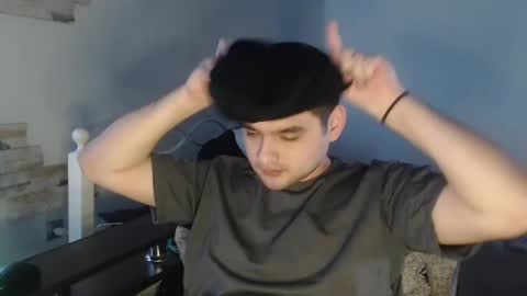 Snapshot of virgil____ chatting on March 10, 9:34 am virgil____ online show from March 10, 9:34 am