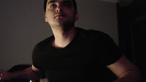 Snapshot of virgil____ chatting on December 10, 4:13 am virgil____ online show from December 10, 4:13 am