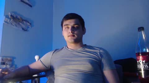 Snapshot of virgil____ chatting on December 6, 7:37 am virgil____ online show from December 6, 7:37 am