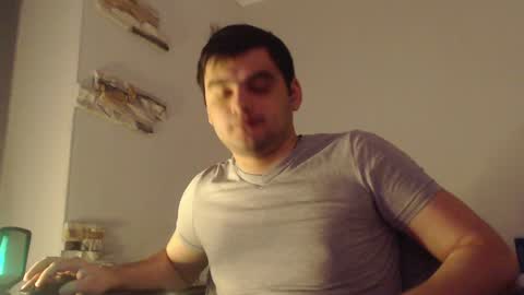 Snapshot of virgil____ chatting on December 4, 2:36 am virgil____ online show from December 4, 2:36 am