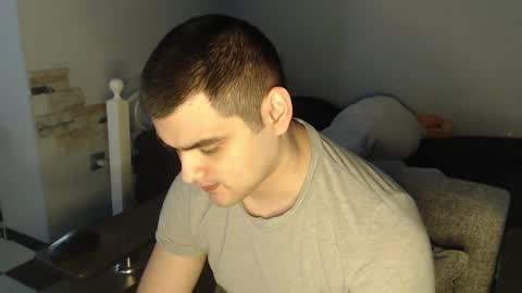 Snapshot of virgil____ chatting on February 26, 5:03 am virgil____ online show from February 26, 5:03 am