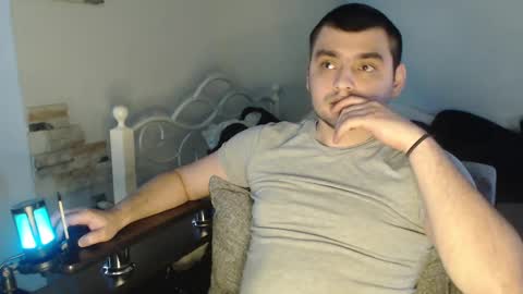 Snapshot of virgil____ chatting on March 4, 8:57 am virgil____ online show from March 4, 8:57 am