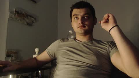 Snapshot of virgil____ chatting on December 8, 3:29 am virgil____ online show from December 8, 3:29 am