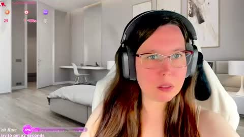 Victoria Romans online show from June 28, 9:44 pm