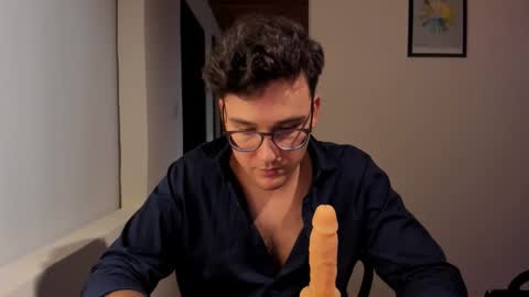 Vito Ferrer online show from October 21, 10:13 pm